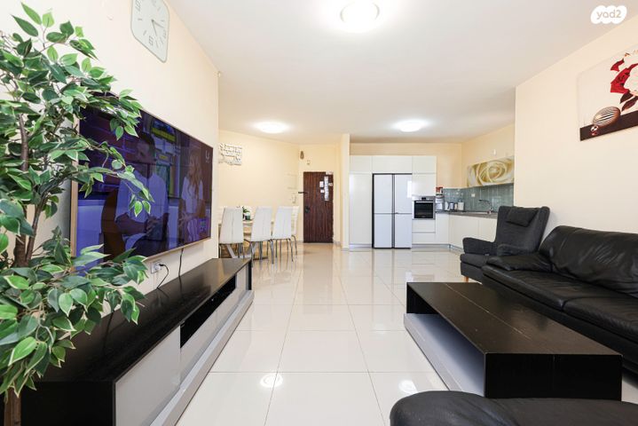 דירה, האר"י 12, רמת חן ובן ציון, נתניה