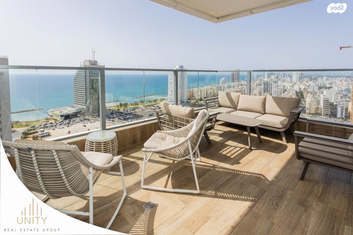 דירה, אמנון ליפקין שחק, נוף הטיילת, נתניה