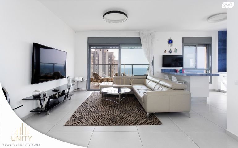 דירה, אמנון ליפקין שחק, נוף הטיילת, נתניה