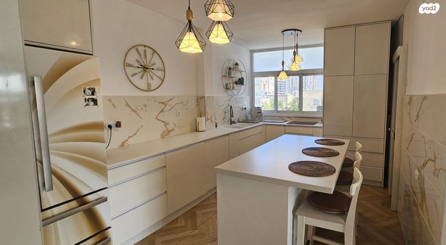 דירה, א.ד. גורדון, צפון מערב מרכז העיר, נתניה