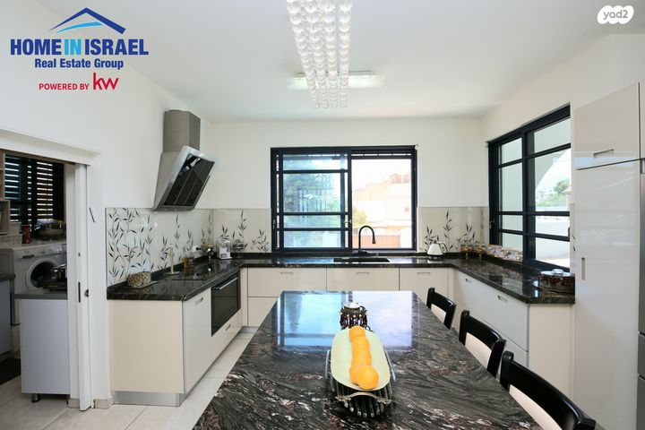 בית פרטי/ קוטג', המלכים, עין התכלת, נתניה