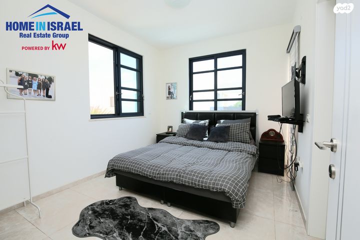 בית פרטי/ קוטג', המלכים, עין התכלת, נתניה