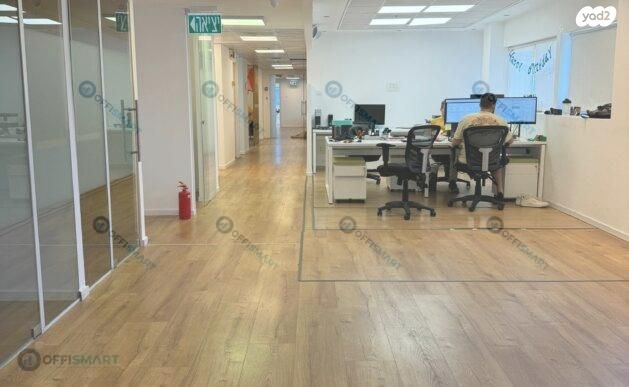 משרדים, יגאל אלון, ביצרון ורמת ישראל, תל אביב יפו