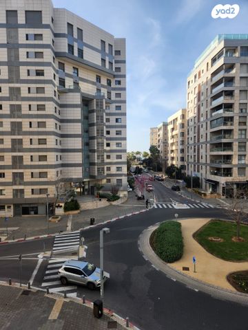 דירה, ארתור רובינשטיין, תל אביב יפו