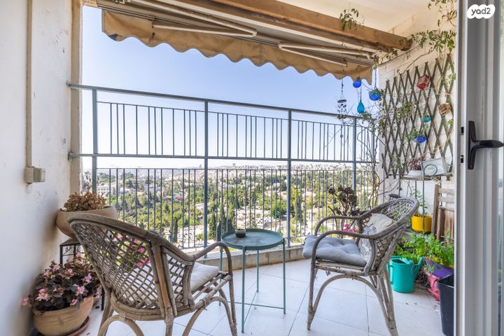 דירה, חזון ציון 8, בית הכרם, רמת בית הכרם, ירושלים