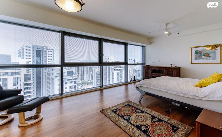 גג/ פנטהאוז, מתחם 1200, הוד השרון