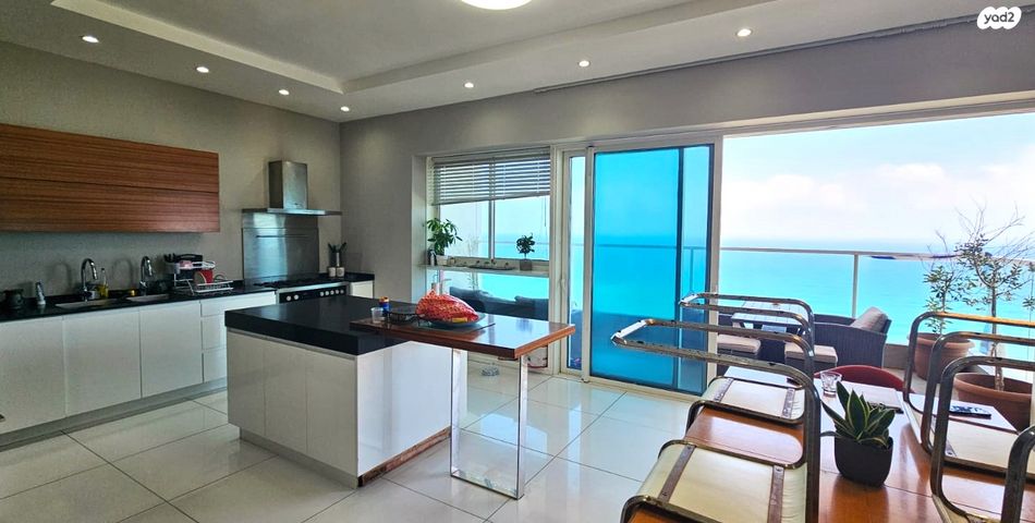 דירה, גד מכנס, מרכז העיר דרום, נתניה