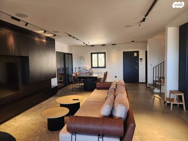 בית פרטי/ קוטג', שכונה ח', מבשרת ציון