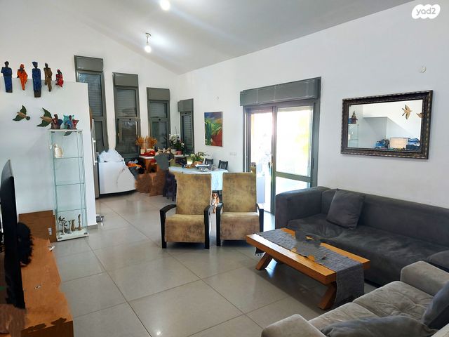 בית פרטי/ קוטג', נעלה