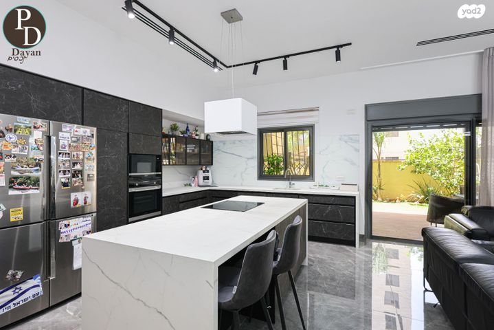 דירת גן, שייקה אופיר, יפה נוף, כפר יונה