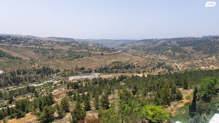 גג/ פנטהאוז, אריה דולצ'ין, גבעת משואה, ירושלים