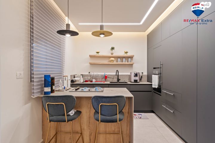 דירה, אריק איינשטיין 9, קרית רבין, חולון