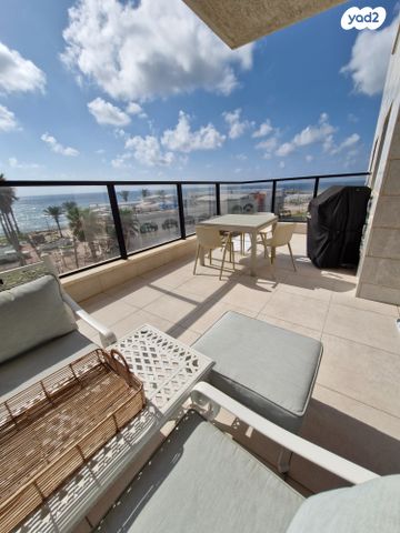 דירה, המעפילים, עיר, מרכז העיר, נהריה