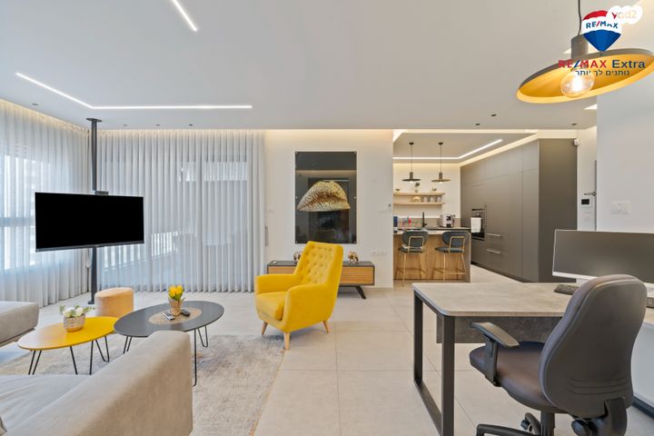 דירה, אריק איינשטיין 9, קרית רבין, חולון