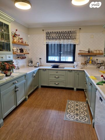 דירה, המעפילים, עיר, מרכז העיר, נהריה