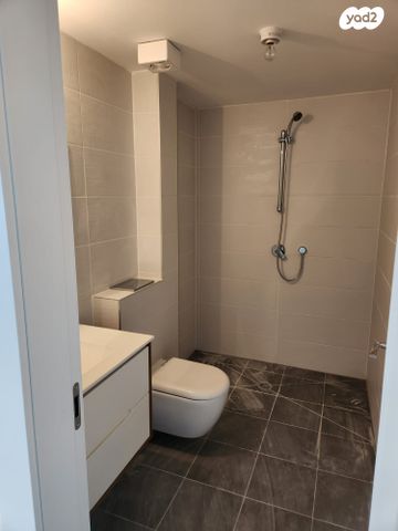 דירה, ארתור רובינשטיין, תל אביב יפו