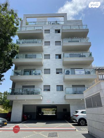 דירה, דרך עכו חיפה, מרכז העיר, סביניה, הוותיקה, קרית ביאליק