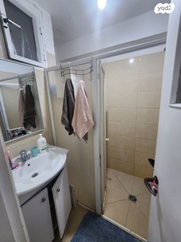 דירה, גיורא יוספטל, טירת כרמל