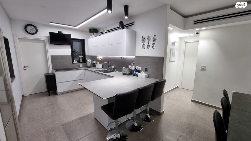 דירה, מרים הנביאה 21, פסגות אפק, ראש העין