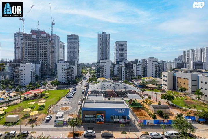 גג/ פנטהאוז, יעקב בן סירא, הרקפות, ראשון לציון