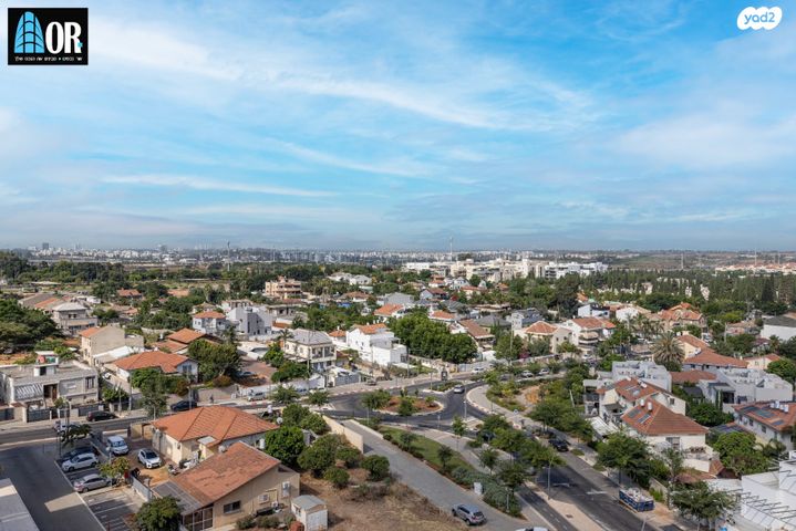 גג/ פנטהאוז, יעקב בן סירא, הרקפות, ראשון לציון