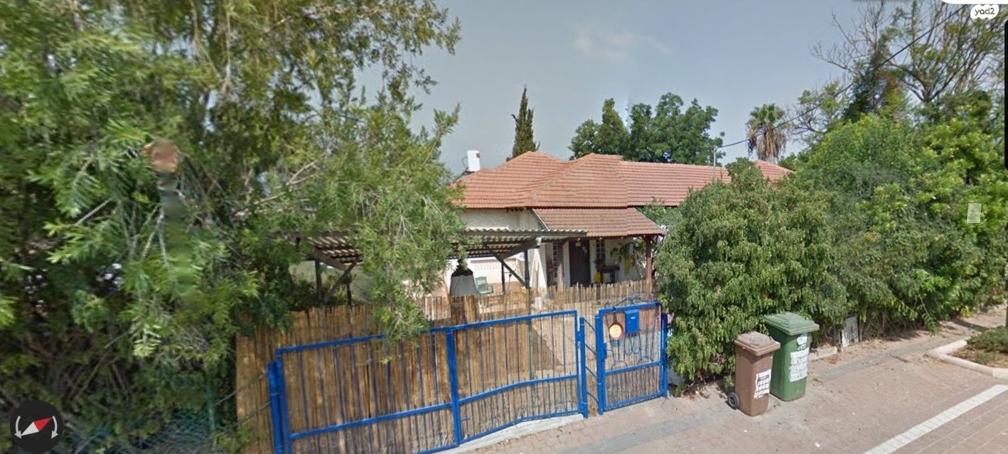 האלון 