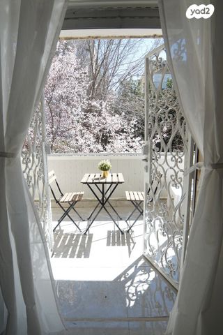 דירה, שדרות בן מיימון, רחביה, ירושלים