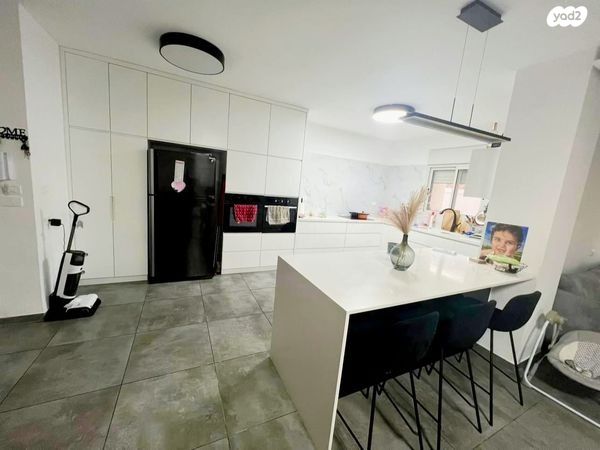 דירת גן, שאר העיר, מגדל העמק