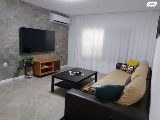 דירה, קרית ים ד', קרית ים