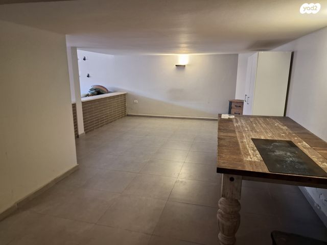 בית פרטי/ קוטג', ותיקים, שכונת ותיקים, אבן יהודה