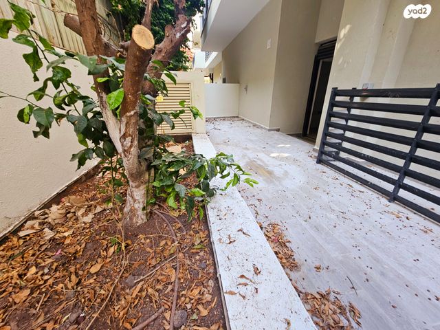 נחלת בנימין 141