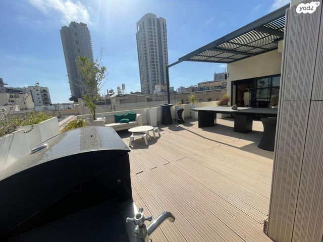 משרדים, ישראל טל 1, מונטיפיורי, הרכבת, תל אביב יפו