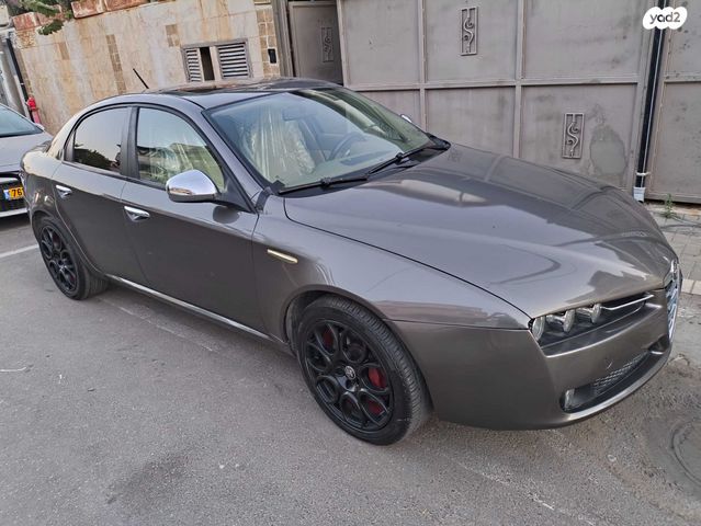 אלפא רומיאו 159