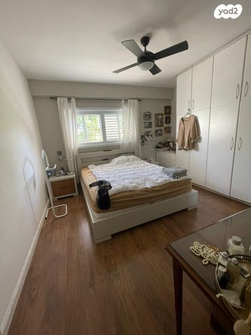 בית פרטי/ קוטג', קהילת ז'יטומיר, נאות אפקה א', תל אביב יפו