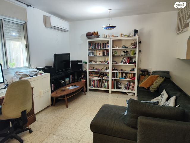 דו משפחתי, הברכה, אחוזה ירוקה, פרדס חנה כרכור