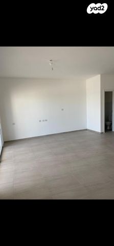 דירה, אריאל שרון 13, נווה שרון / שער העיר, נתיבות