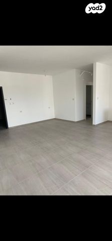 דירה, אריאל שרון 13, נווה שרון / שער העיר, נתיבות