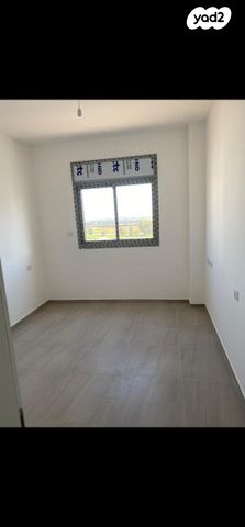 דירה, אריאל שרון 13, נווה שרון / שער העיר, נתיבות