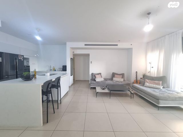 דירה, אהרון מזיא 3, רחובות