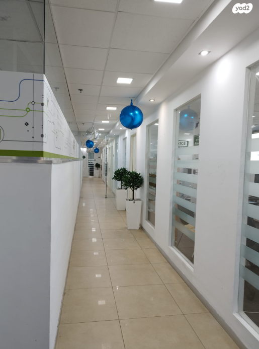 בניין משרדים, אזור