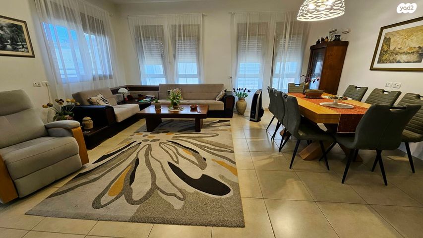 גג/ פנטהאוז, ז'בוטינסקי 45, עיר, מרכז העיר, נהריה