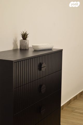 דירת גן, ברנר 6, לב תל אביב, לב העיר צפון, תל אביב יפו