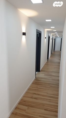 משרדים, סוקולוב 77, אגרובנק, חולון