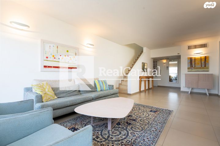 גג/ פנטהאוז, הדר, רמת השרון