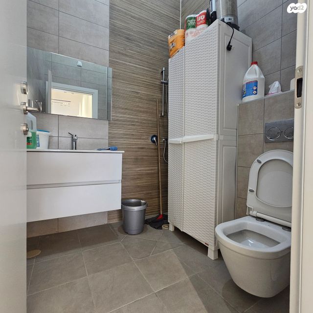 דירת גן, נווה שרון / שער העיר, נתיבות