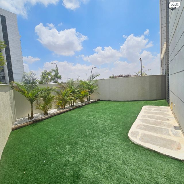 דירת גן, נווה שרון / שער העיר, נתיבות