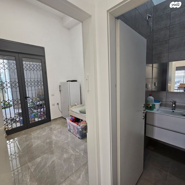 דירת גן, נווה שרון / שער העיר, נתיבות