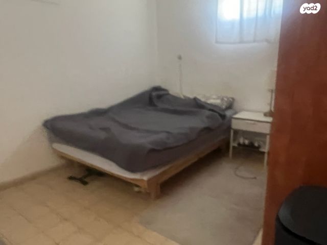 דו משפחתי, מסדה