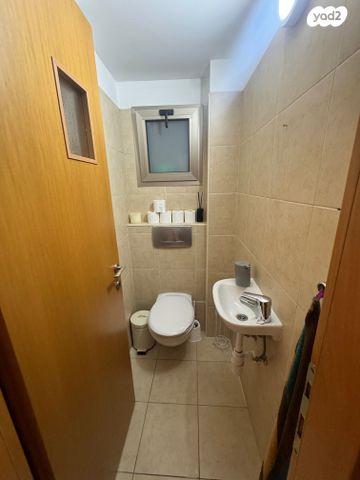 דירה, אבא קובנר, כוכב הצפון, תל אביב יפו