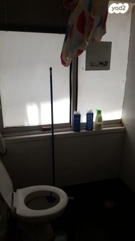 משרדים, יצחק שדה, מונטיפיורי, הרכבת, תל אביב יפו